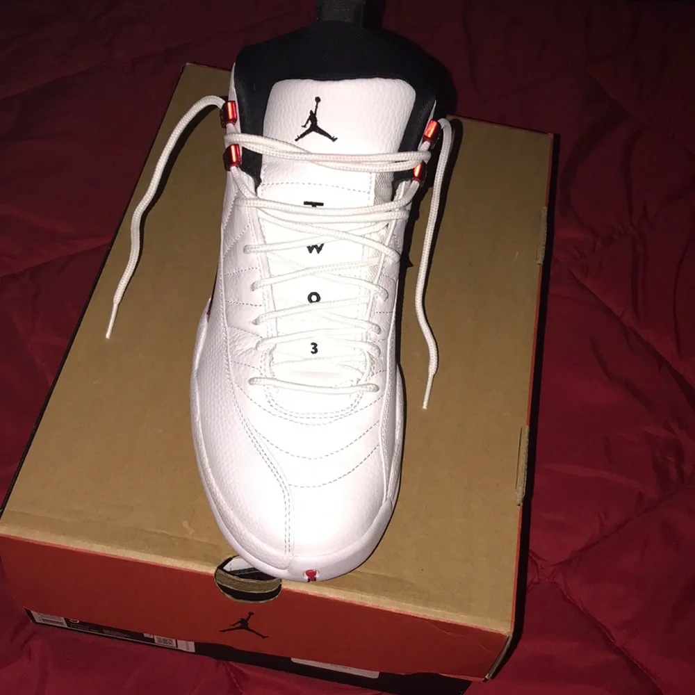 New In Box “Men’s Authentic Air Jordan Retro 12 Twist” Size: 9 - Picture 1 of 10